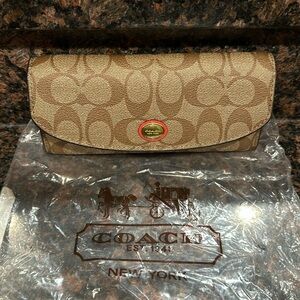 Coach NWT F51693 Peyton Signature Slim Envelope With Pouch Wallet